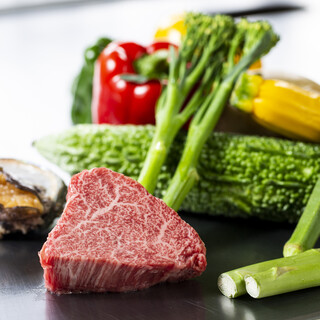 厳選された鹿児島県産黒毛和牛をはじめとした最上の食材。