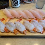 沼津魚がし鮨 二代目魚がし 御殿場店 - 