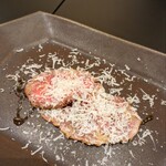 肉とワイン Jinen - 近江牛スネのﾛｰｽﾄﾋﾞｰﾌ