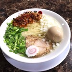 自家製麺 ら～めん かり屋 - 塩台湾ら～めん 味玉トッピング