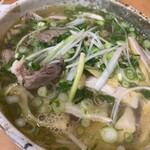 ルオン ソン バック - 鶏肉のフォー。出汁まで美味しかった！