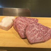神戸牛すてーきIshida. 銀座本店 - 
