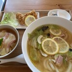 さぬきうどん小豆島 瀬戸屋 - 