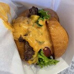 ヘンリーズバーガー 原宿 - 