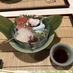 鰻いづみ - 刺身3点盛り、超新鮮です❣️