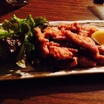 ダイニングテーブル カフェ ロカ - 唐揚げ