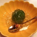 一花 - 梅の実をシロップで漬けた感じでした。仕込みに丸3日間かかるんですって！