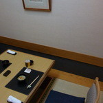 新宿割烹 中嶋 - コースは予約ができ、個室を使わせていただきました
