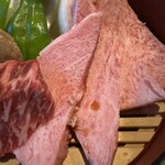 濱田屋 焼肉 ホルモン 五代目 市郎右衛門 - 