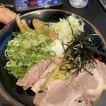 東京油組総本店  富山組 - 並盛りBトッピング