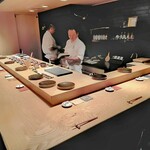 田町鮨 惠万 - 店内