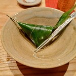 田町鮨 惠万 - 甘味は、抹茶葛饅頭