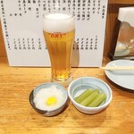 やき鳥 宮川 - お通しと生ビール