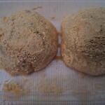 産直市場よってって - 料理写真:いも餅。紀南の名物。