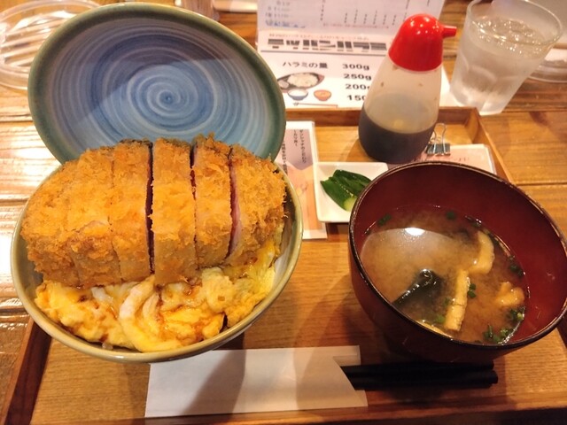 ギンシャチショクドウ （銀鯱食堂） - 上挙母/食堂 | 食べログ
