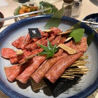 牛刺しと焼肉 仔虎 クリスロード店 - 