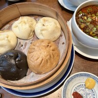 青菜 丸の内ブリックスクエア店 - 