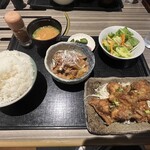 生き活き焼笑 - 