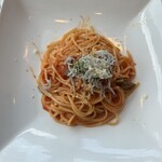生パスタ＆ワインバル ビアージョ - しらすとおくらのトマトソースパスタ
