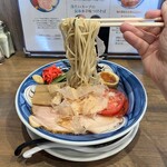 まぐろ節中華そば 温知 - 