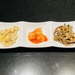 しゃぶしゃぶ すき焼き 焼肉　兜　奥座 - 