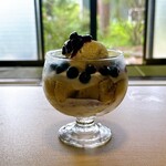 MUD CAFE - ブルーベリーパフェ