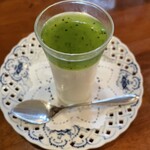 Cafe Salon de The OKA - 