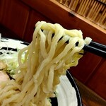 俺の中華たなか家 - 冷水❄で〆られた「自家製太麺」リフト⤴️