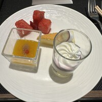 フォルク キッチン オールデイダイニング  - 