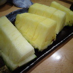 万両 - 金曜日☆サービスのパイナップル