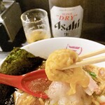 横浜中華そば 維新商店 - 