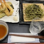 京都・嵐山 清修庵 - 料理写真:宇治抹茶天そば