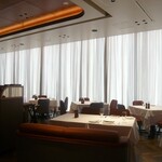 ベンジャミンステーキハウス - 店内