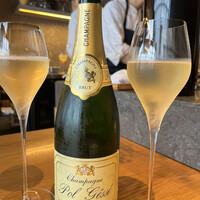 フナシェフ - シャンパン