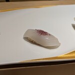 北新地 鮨 栞庵 やましろ - 活け甲イカ