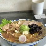 らー麺　Do・Ni・Bo - 冷やしラーメン800円を太麺に変更50円