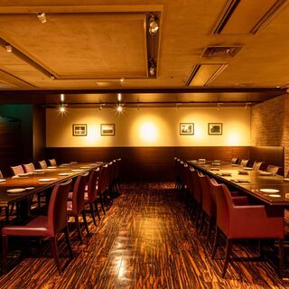 大小4つの完全個室を完備。結婚式2次会、立食パーティもOK