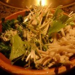 焼にく 和牛食堂 - ディナータイムのサラダバーのサラダ