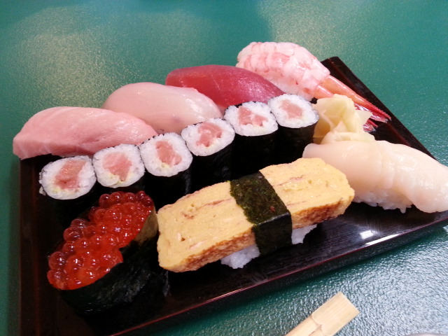 丸仙 - 山口団地（寿司）の写真