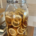 ボロネーゼ専門店 ミナミ - こちらはレモネード