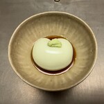 徳ㇵ本也 - 枝豆豆腐　