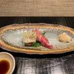 時の宿 すみれ - 大とろポワレと内もも昆布締の手まり寿司