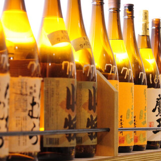 居酒屋料理と相性の良いワインや当店ならではの日本酒をご用意