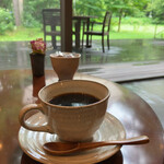 時の宿 すみれ - モーニングコーヒーは女将が淹れてくれる