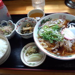 日本一 - 支那そば定食750円(2014.04.10)