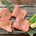 炭火焼肉 にく式 - 