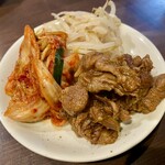 炭火焼肉 にく式 - 