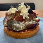 パティスリー リョーコ - ピオーネのタルト