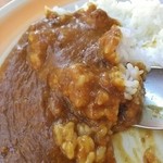 TED'S SNACK - 細かく刻まれた野菜が溶け込むカレールウ！