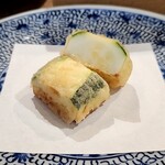 天ぷら浅沼 - ズッキーニ、今日のはサイズ大